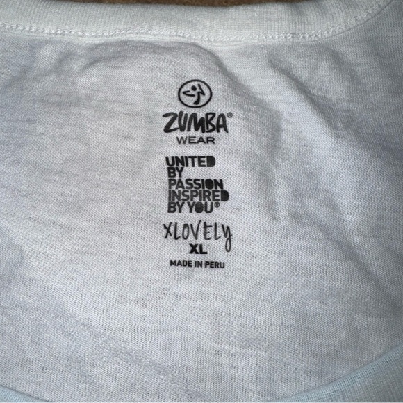 EUC - ZUMBA Wear Peace Love Workout Top - Picture 3 of 6